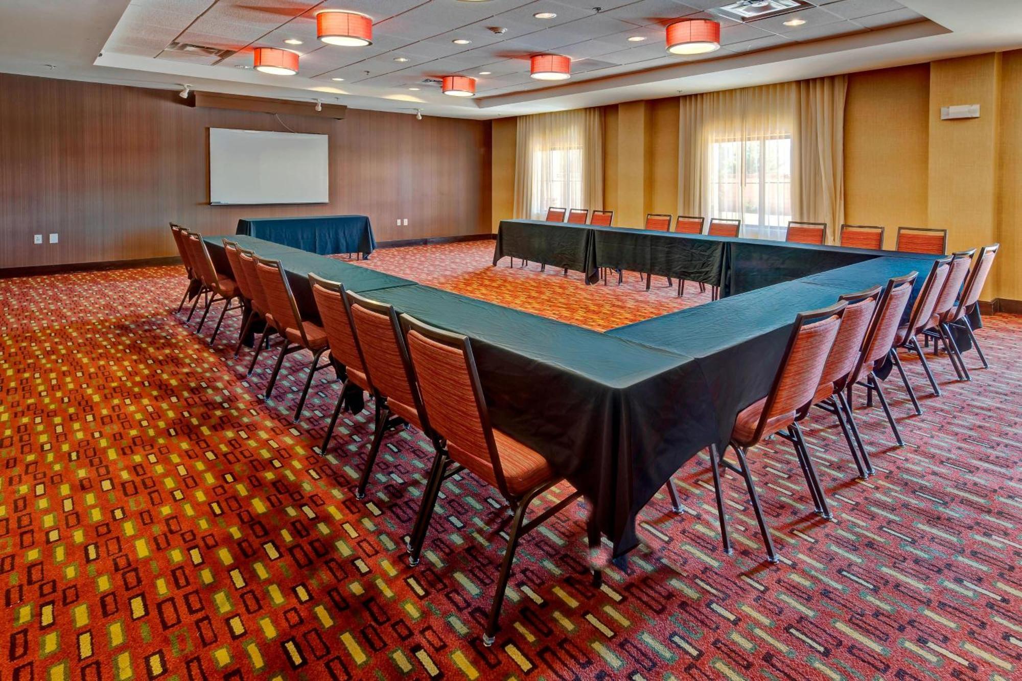 Hotel Courtyard By Marriott Midland Exterior foto